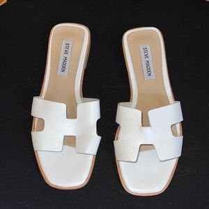 Steve Madden sandal *brand new*